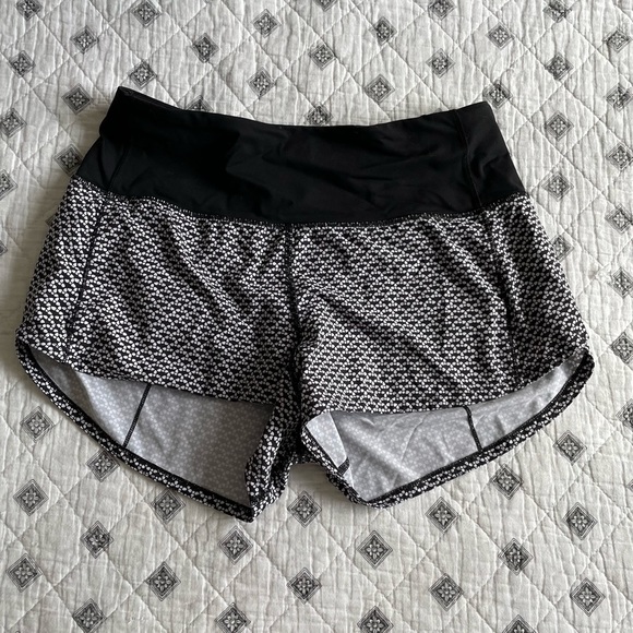 Lululemon Shorts - Picture 2 of 4